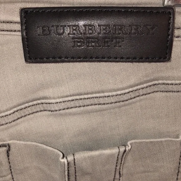 Burberry Brit Bexton Skinny Leg Jeans, Size 28. - Picture 9 of 16